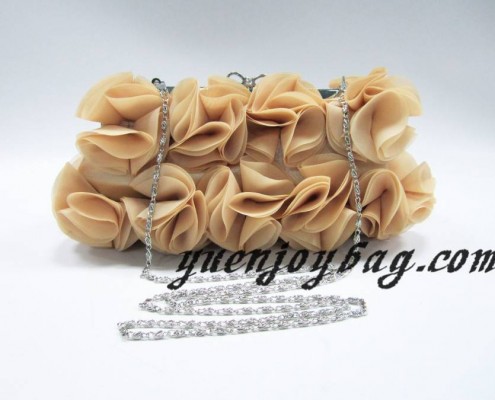 Beige chiffon satin flower bridal evening clutch bag from China manufacturer
